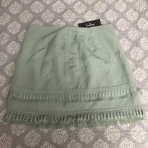 Brand new Lulu’s mini skirt - smoke free home!